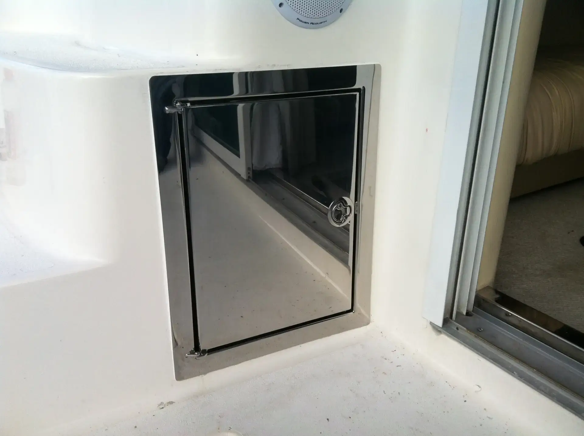 Stainless steel marine access hatch with glass panel
